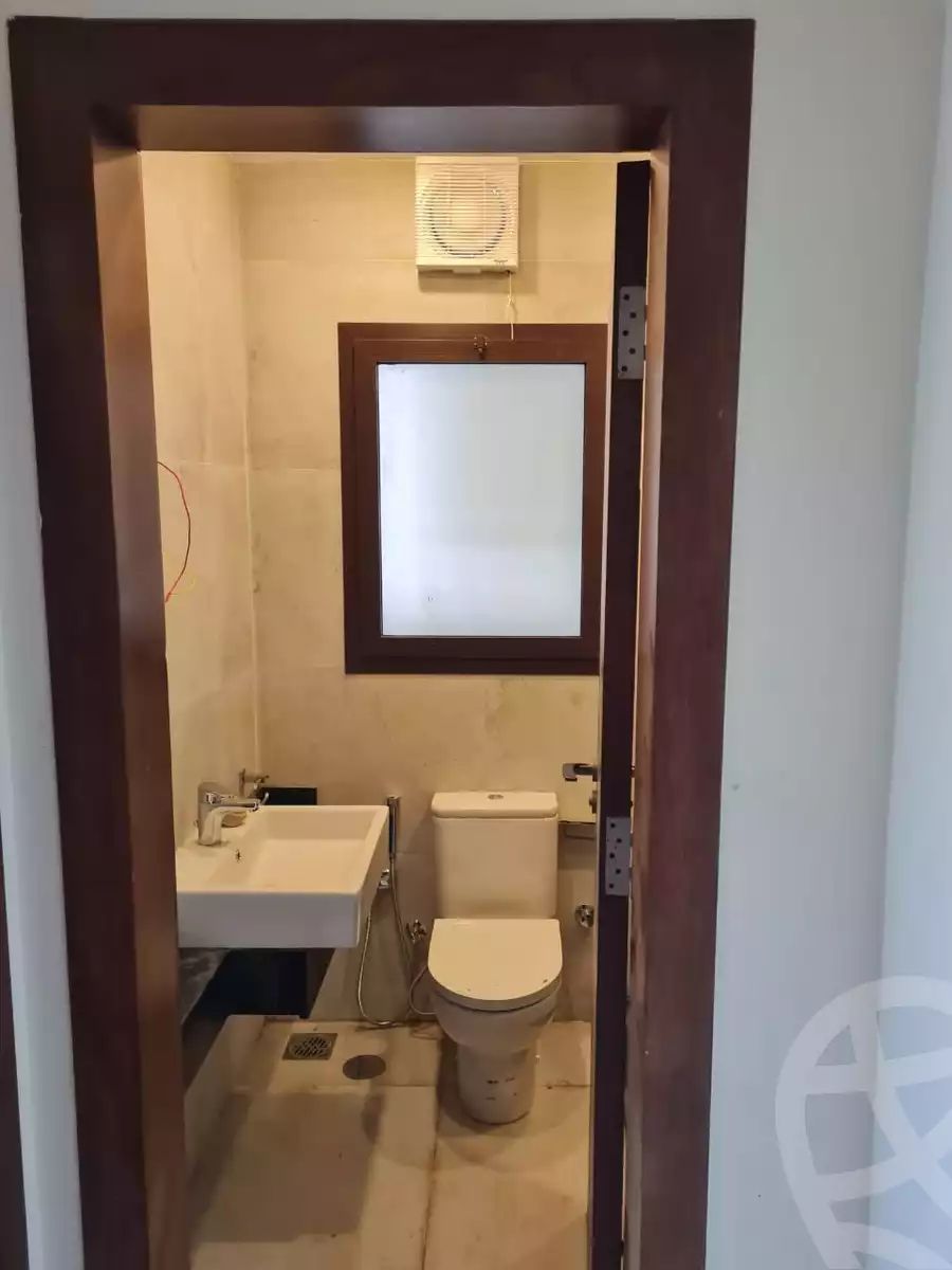 https://aqarmap.com.eg/ar/listing/6257271-for-rent-cairo-el-sheikh-zayed-city-compounds-kmbwnd-wn-16-swdyk