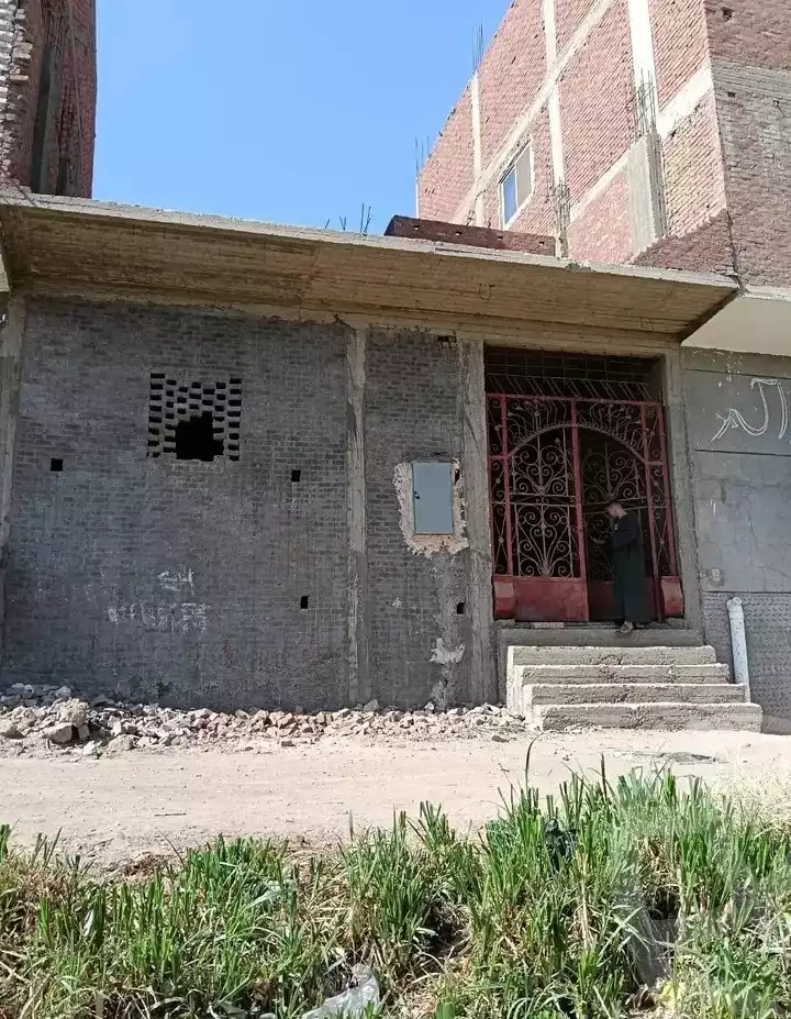 https://aqarmap.com.eg/en/listing/6257705-for-sale-qalyubia-shubra-el-khaima-bahtim