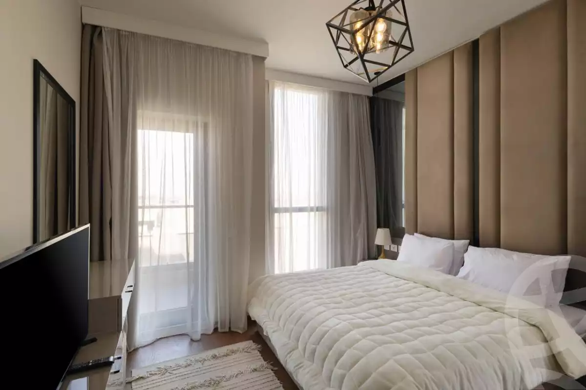 https://aqarmap.com.eg/ar/listing/6257724-for-rent-cairo-6th-of-october-compounds-aeon