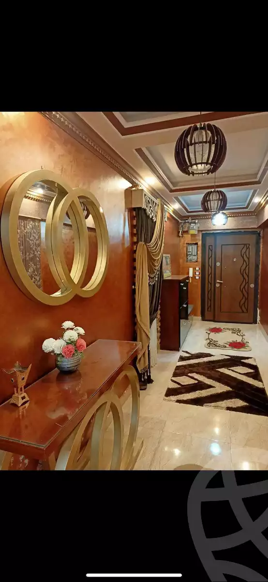 https://aqarmap.com.eg/en/listing/6258076-for-sale-cairo-helwan-helwan-el-sharkeya-khesro-basha-st
