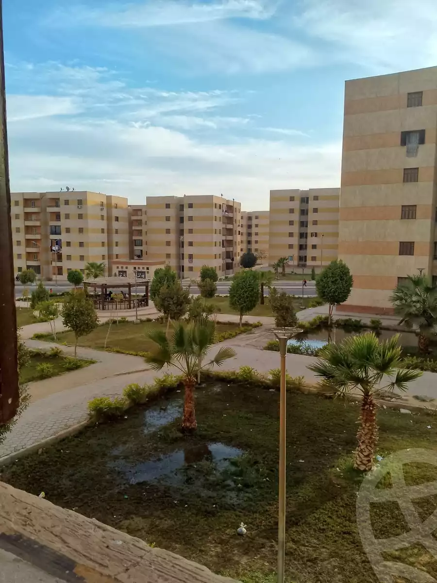 https://aqarmap.com.eg/ar/listing/6258281-for-sale-cairo-6th-of-october-hadaeq-october-kmbwnd-fy-hdyq-ktwbr-regency-mall