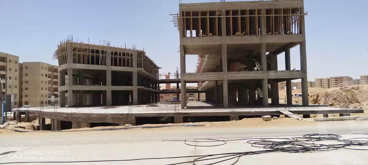 https://aqarmap.com.eg/ar/listing/6258293-for-sale-cairo-6th-of-october-hadaeq-october-kmbwnd-fy-hdyq-ktwbr-regency-mall