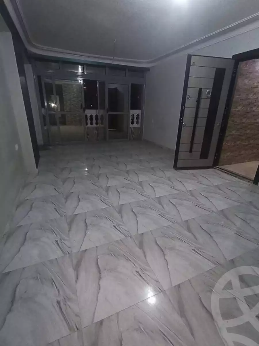 https://aqarmap.com.eg/ar/listing/6258669-for-rent-cairo-ain-shams-mnshy-lthryr