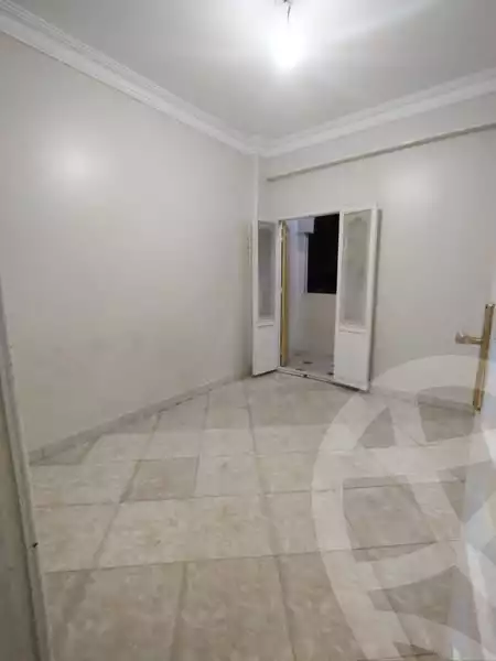 https://aqarmap.com.eg/ar/listing/6259534-for-sale-qalyubia-shubra-el-khaima-om-bayoumi