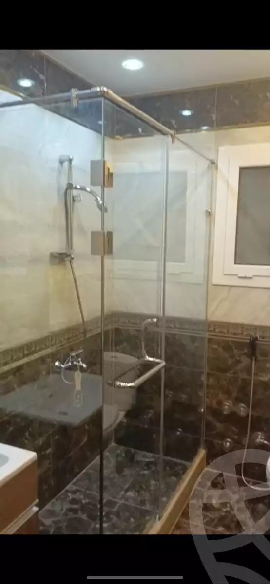 https://aqarmap.com.eg/ar/listing/6259840-for-rent-cairo-new-cairo-compounds-hyde-park-centre-ville-hyde-park