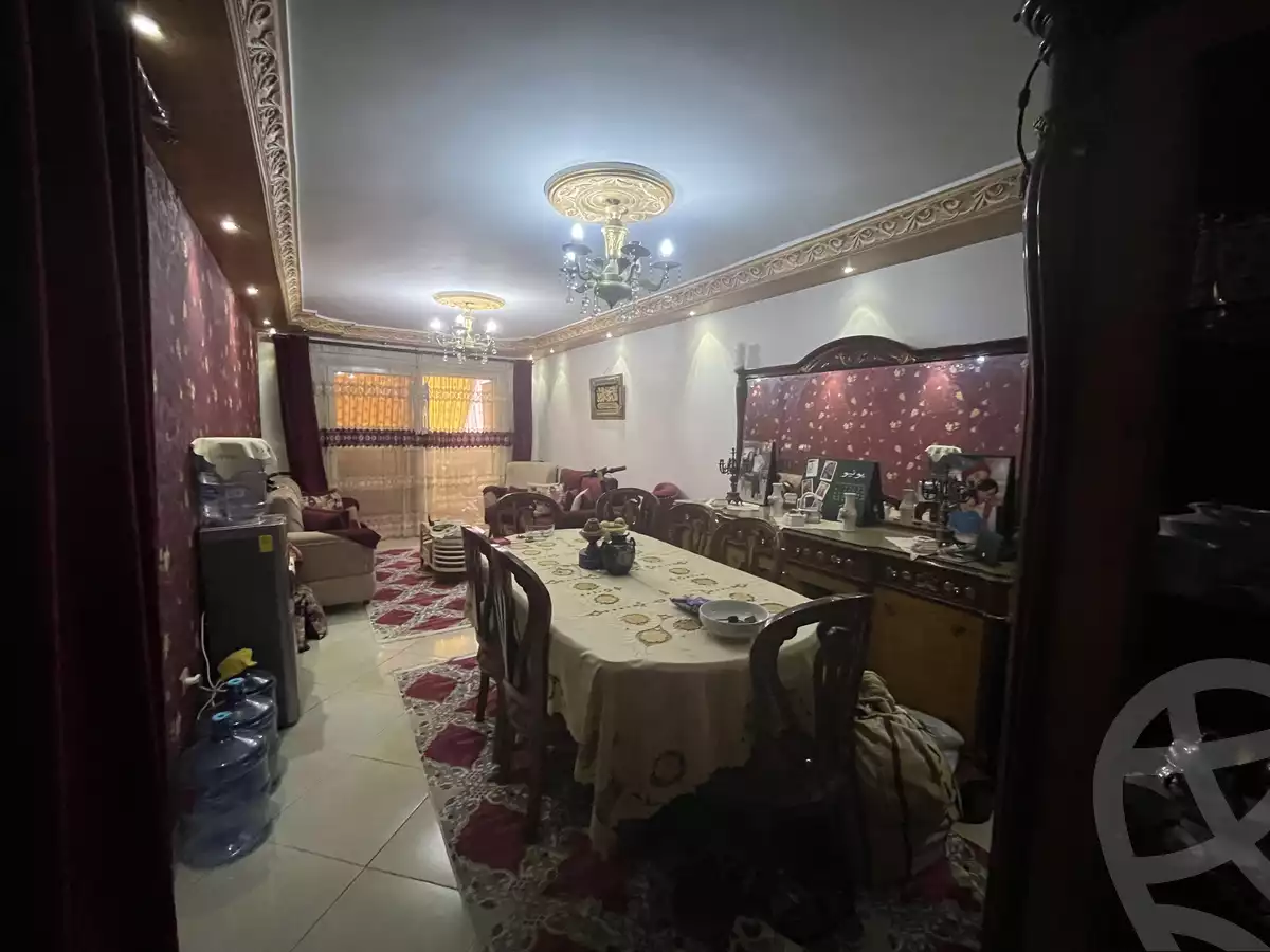 https://aqarmap.com.eg/ar/listing/6260065-for-sale-alexandria-l-jmy-lbytsh-el-zohour-st