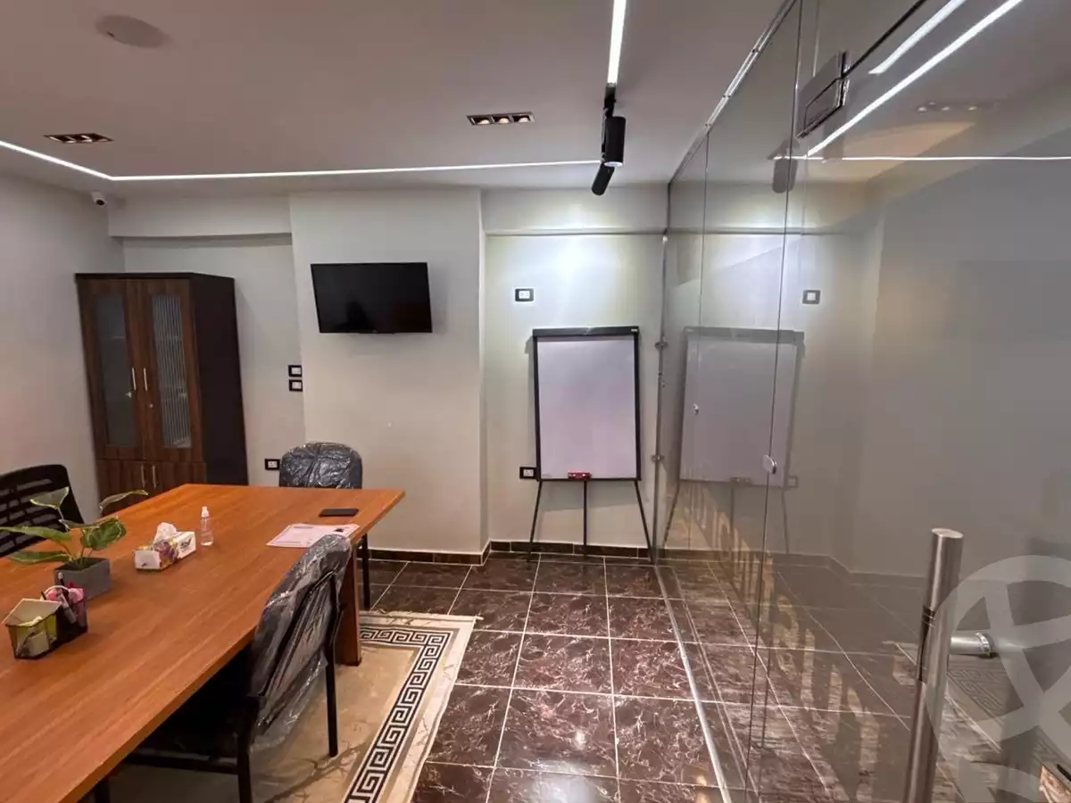 https://aqarmap.com.eg/en/listing/6260454-for-sale-alexandria-l-jmy-el-kilo-21