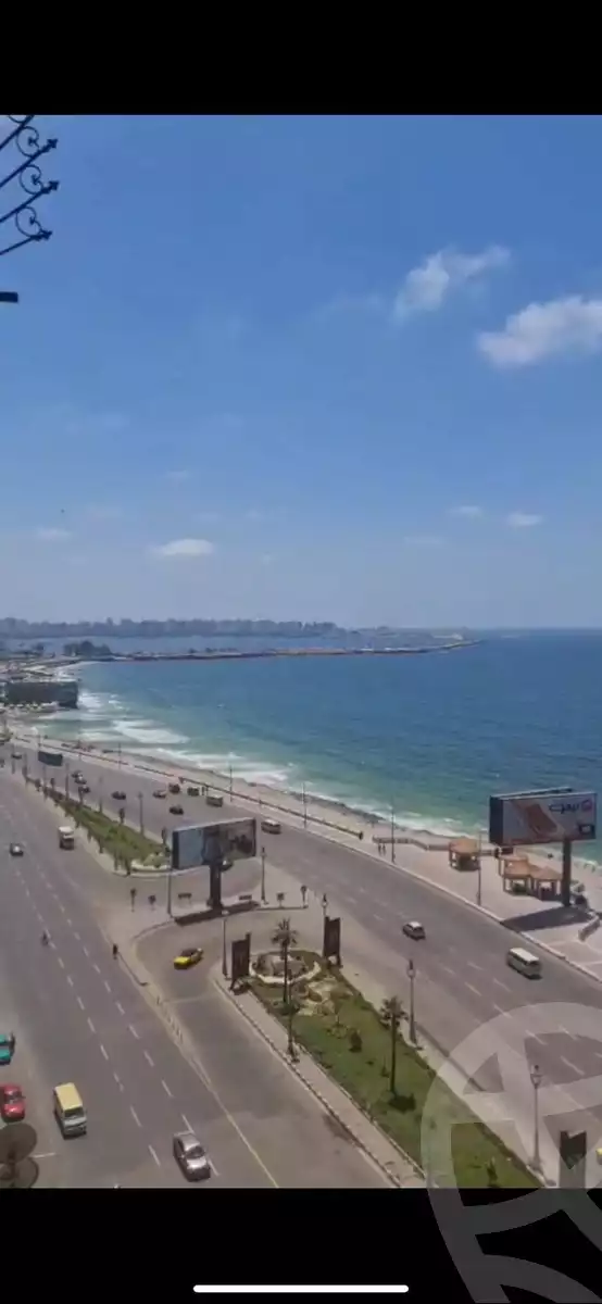 https://aqarmap.com.eg/ar/listing/6261049-for-sale-alexandria-camp-cesar-el-gaish-rd