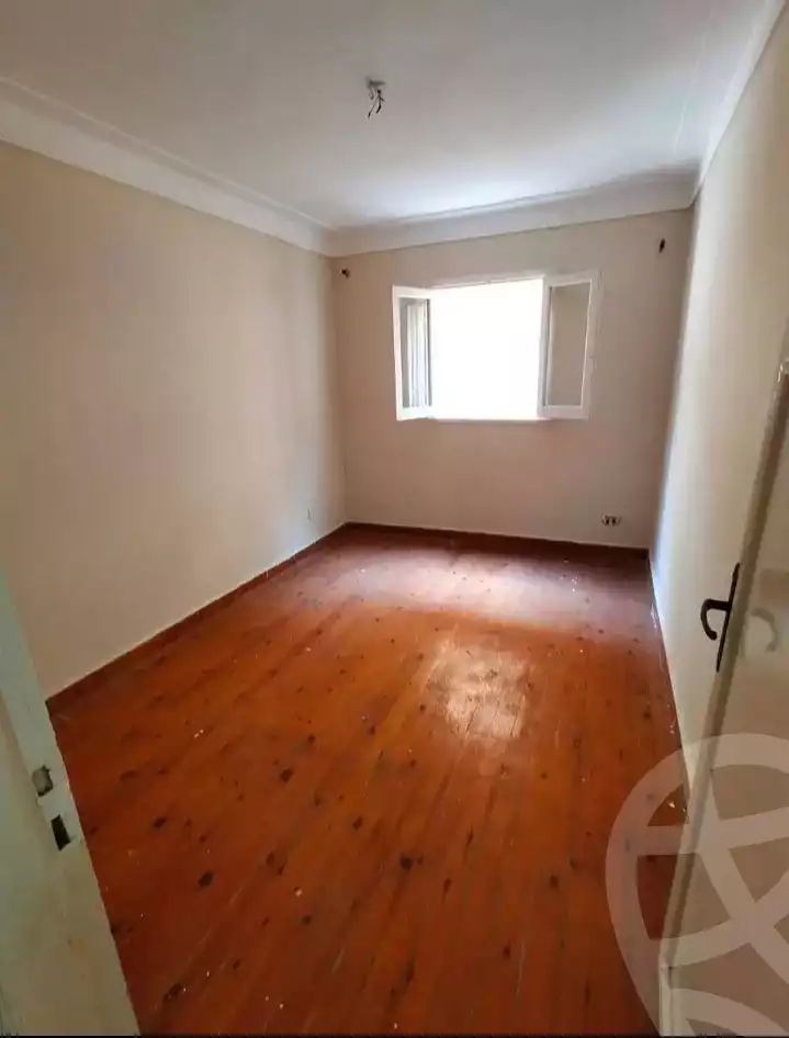 https://aqarmap.com.eg/en/listing/6261133-for-rent-alexandria-zezenia-ibrahim-el-attar-st