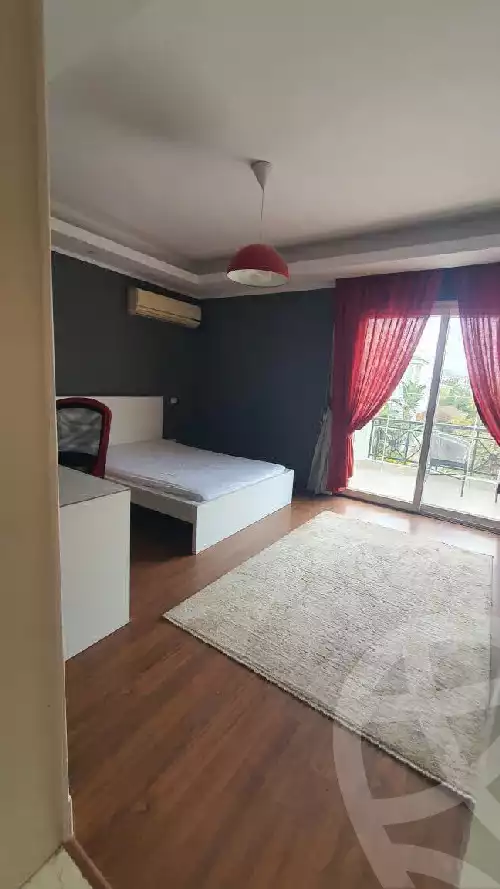 https://aqarmap.com.eg/ar/listing/6261505-for-sale-cairo-new-cairo-compounds-mountain-view-1