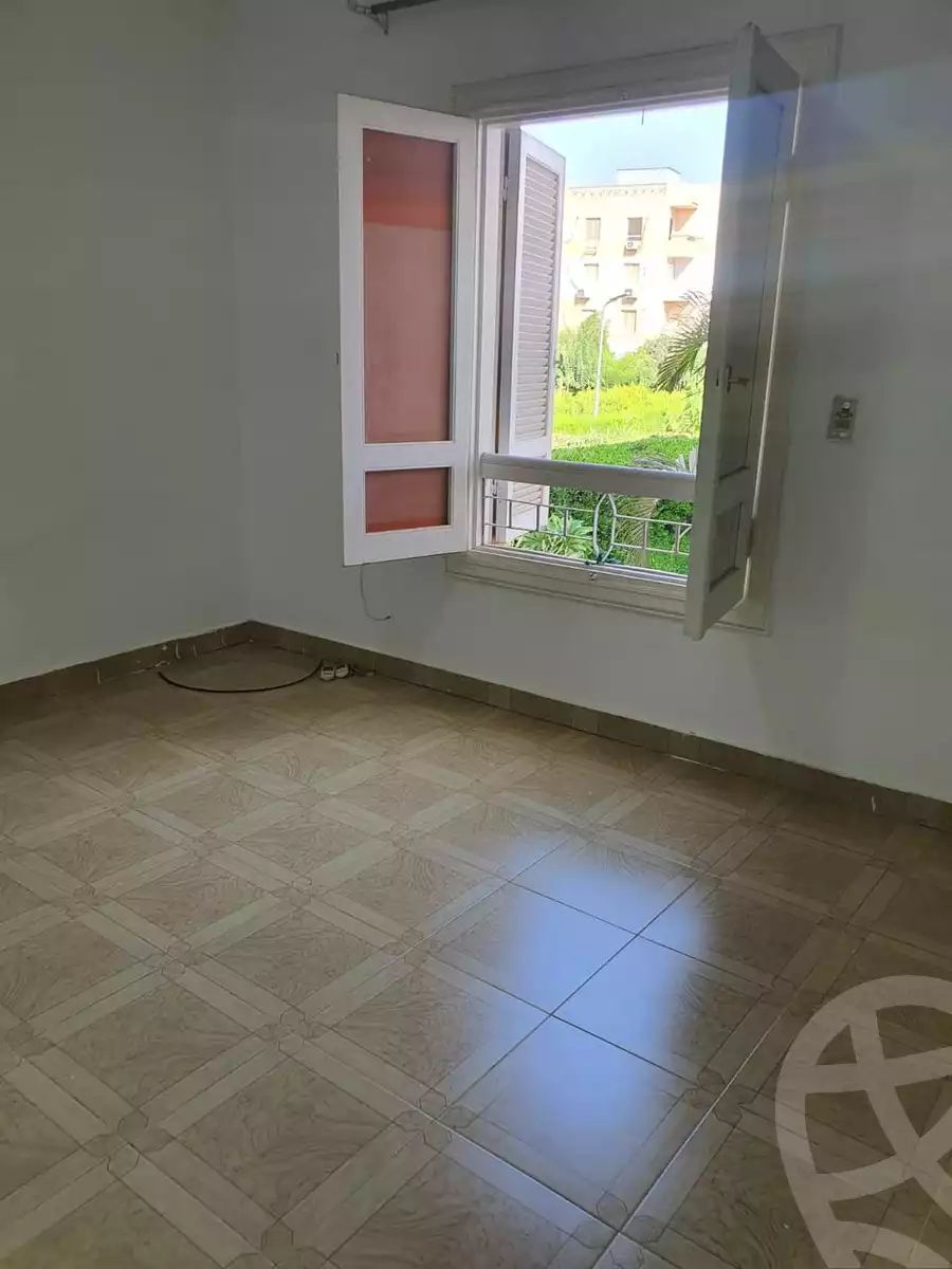 https://aqarmap.com.eg/ar/listing/6261634-for-sale-cairo-6th-of-october-featured-neighborhood-fourth-touristic-village-ibrahim-nawwar-st