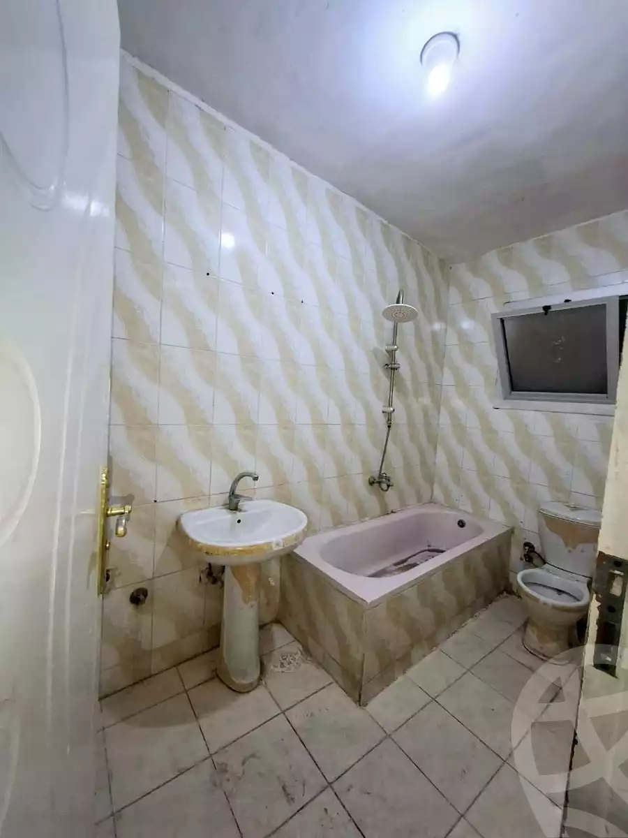 https://aqarmap.com.eg/ar/listing/6261706-for-sale-cairo-el-haram-shareaa-el-talateny