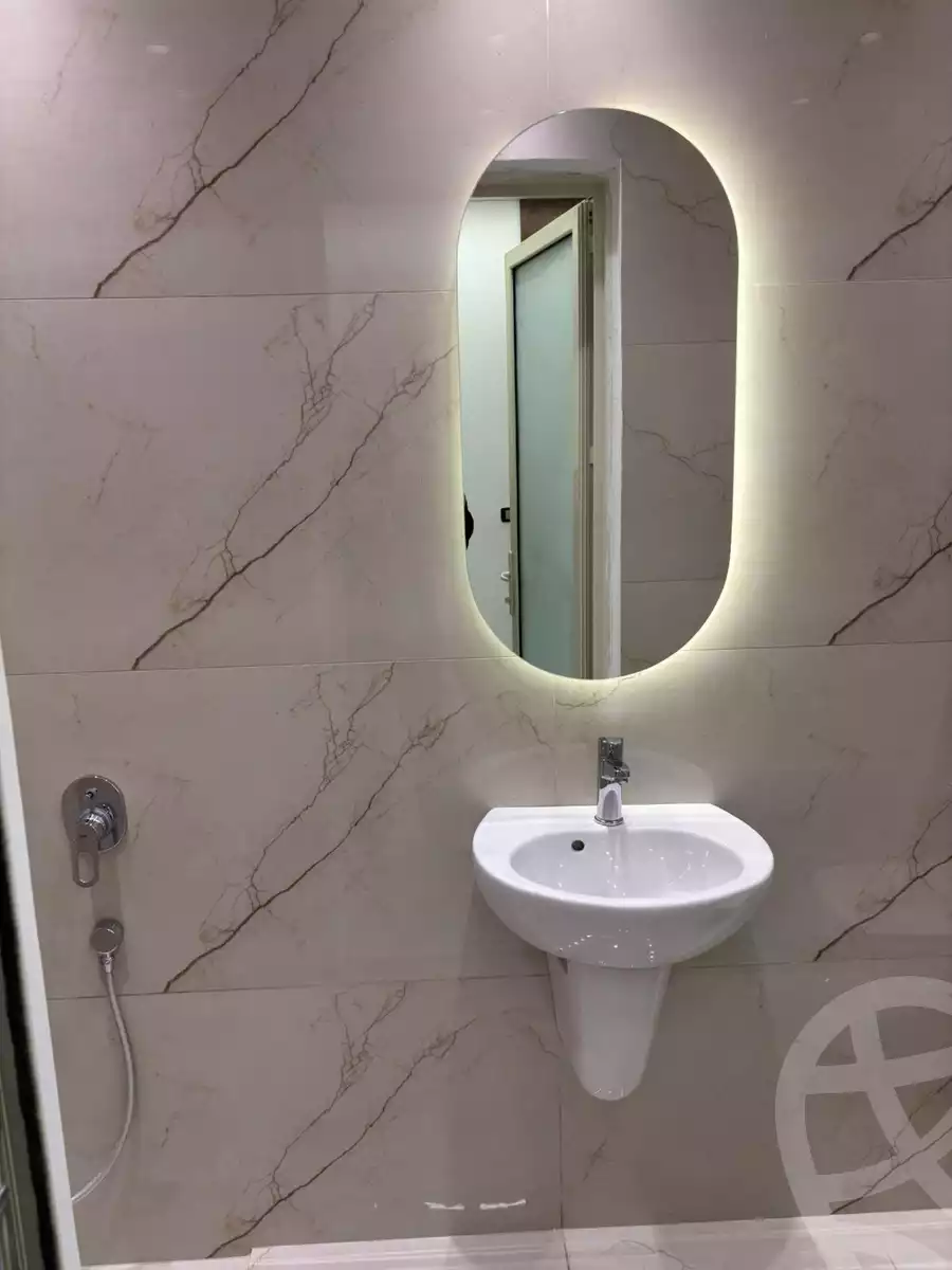 https://aqarmap.com.eg/ar/listing/6261834-for-rent-cairo-6th-of-october-compounds-october-plaza