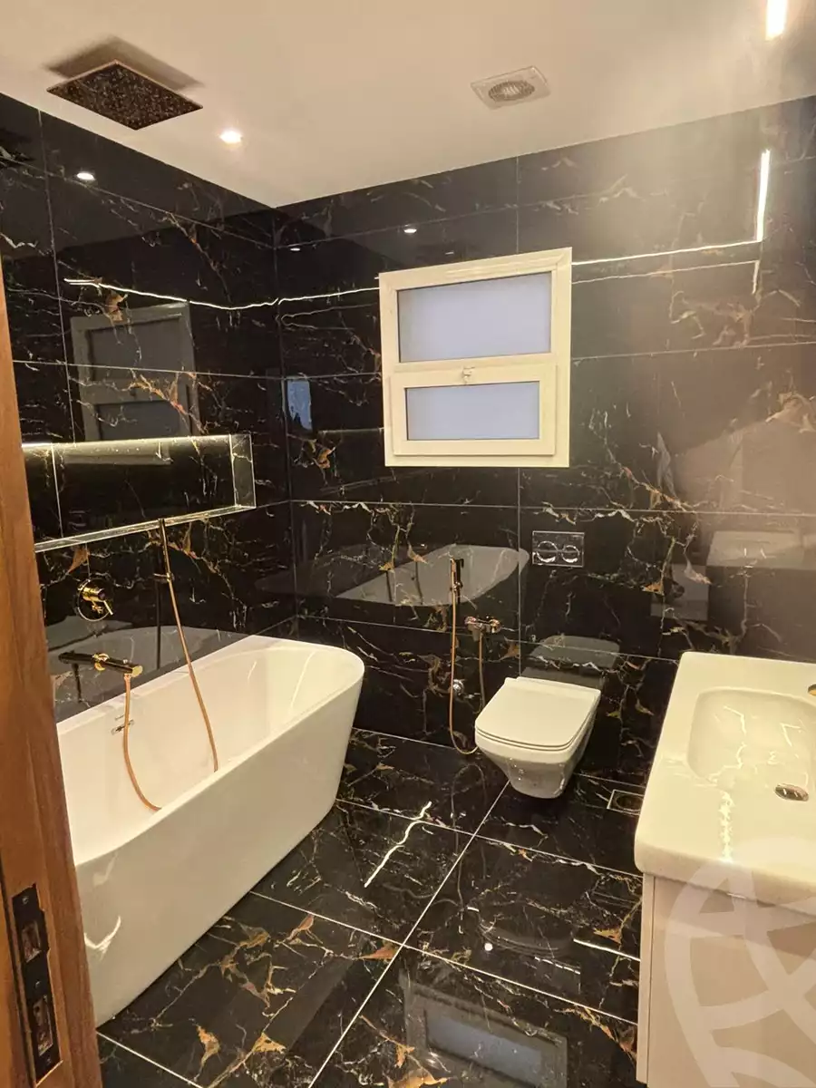 https://aqarmap.com.eg/ar/listing/6261834-for-rent-cairo-6th-of-october-compounds-october-plaza