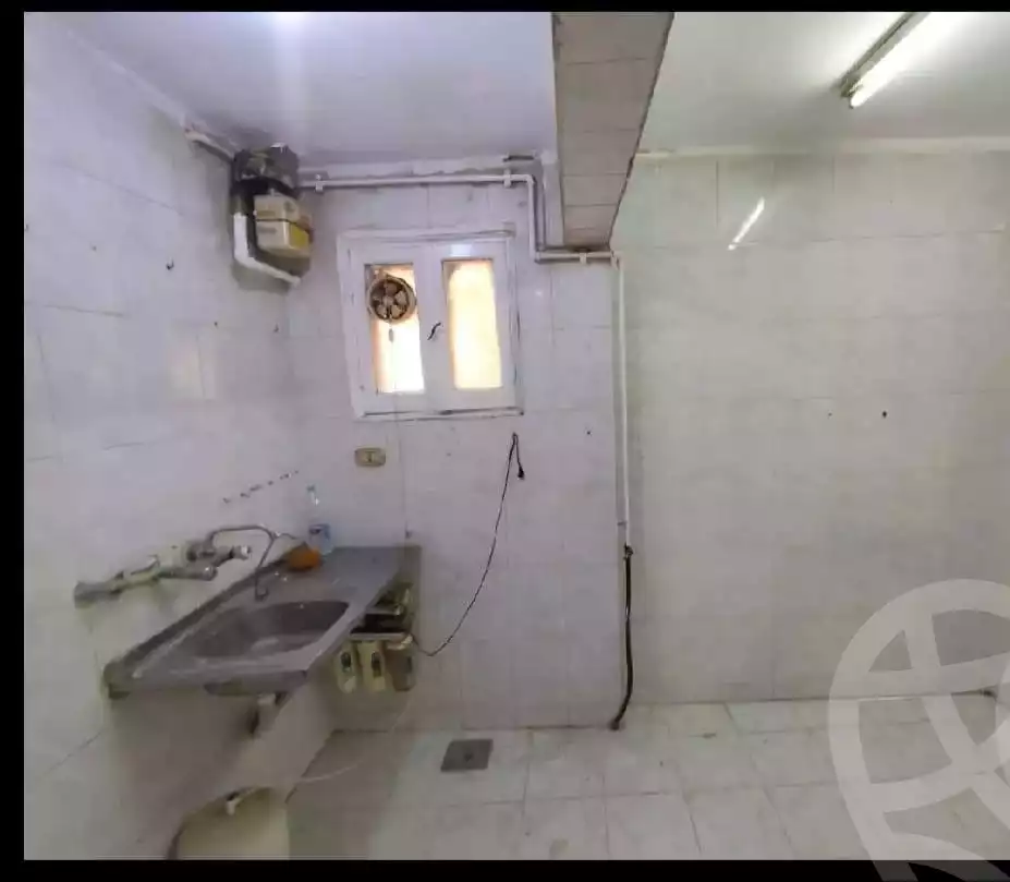 https://aqarmap.com.eg/ar/listing/6262186-for-rent-cairo-el-zaytun-lzytwn-lshrqy-toman-bai-st