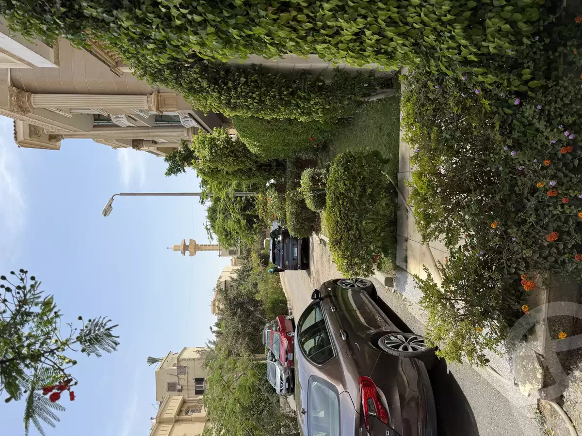 https://aqarmap.com.eg/en/listing/6262294-for-sale-cairo-new-cairo-el-ahyaa-third-neighborhood-street-16