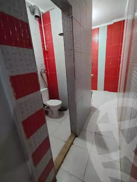 https://aqarmap.com.eg/ar/listing/6262975-for-sale-qalyubia-shubra-el-khaima-om-bayoumi