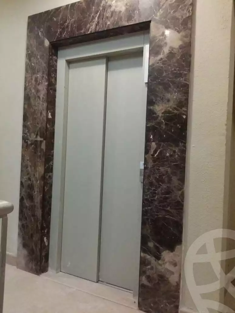 https://aqarmap.com.eg/ar/listing/6262963-for-rent-cairo-el-sheikh-zayed-city-compounds-dh-drys