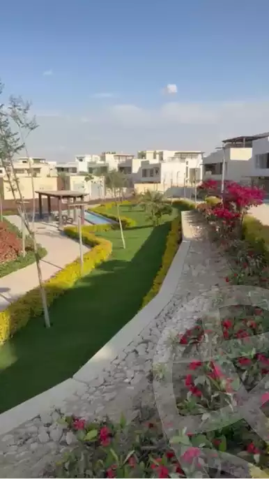 https://aqarmap.com.eg/ar/listing/6263031-for-sale-cairo-6th-of-october-compounds-upville
