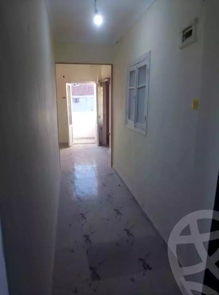https://aqarmap.com.eg/ar/listing/6264464-for-sale-alexandria-krmwz