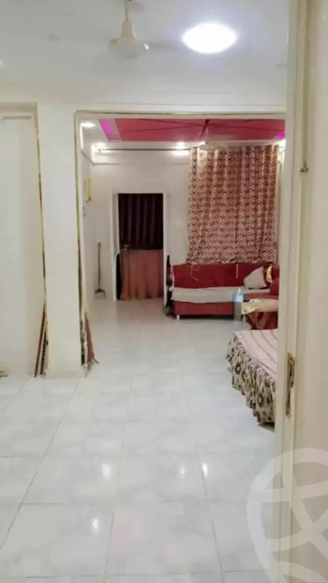 https://aqarmap.com.eg/ar/listing/6265929-for-sale-qalyubia-shubra-el-khaima-om-bayoumi