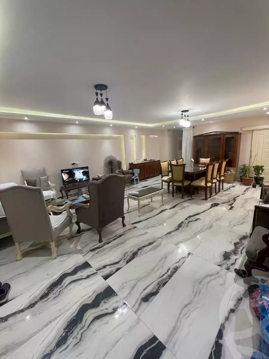 https://aqarmap.com.eg/en/listing/6265979-for-sale-cairo-el-sheikh-zayed-city-compounds-zayed-heights-compound