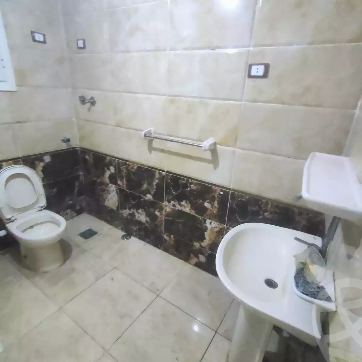 https://aqarmap.com.eg/ar/listing/6266027-for-rent-cairo-ain-shams-el-naam-sayed-abou-el-naga-st