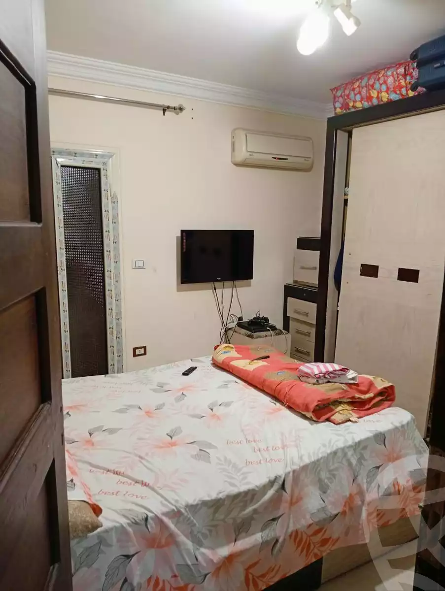 https://aqarmap.com.eg/en/listing/6266060-for-sale-cairo-el-haram-shareaa-khatem-el-morsalen
