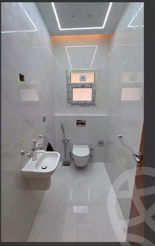 https://aqarmap.com.eg/en/listing/6266796-for-rent-cairo-new-cairo-compounds-paradise