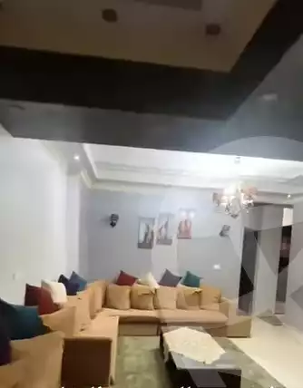 https://aqarmap.com.eg/en/listing/6266916-for-sale-cairo-helwan-hadayek-helwan-nile-corniche-st