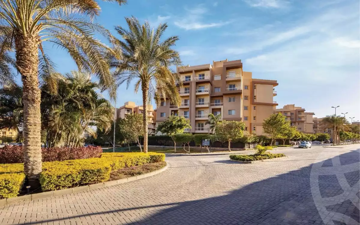 https://aqarmap.com.eg/ar/listing/6267282-for-sale-cairo-6th-of-october-el-wahatt-road