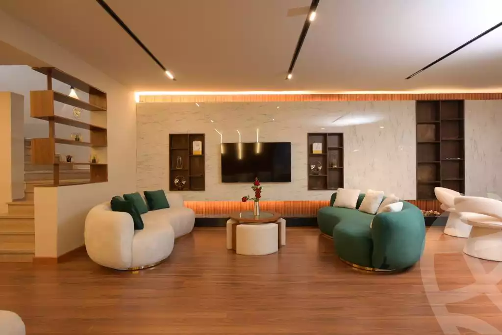 https://aqarmap.com.eg/ar/listing/6267377-for-rent-cairo-new-cairo-compounds-layan-residence-manazel