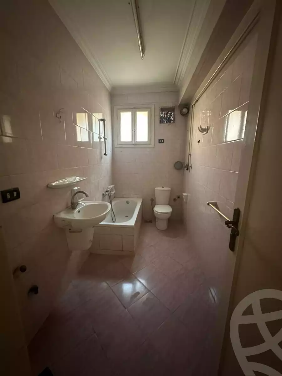 https://aqarmap.com.eg/ar/listing/6267428-for-sale-cairo-helwan-wdy-hwf