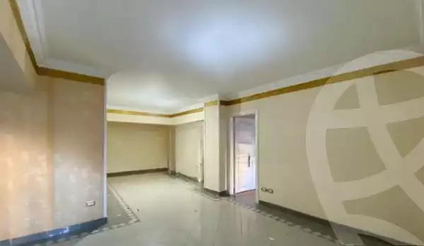 https://aqarmap.com.eg/ar/listing/6267697-for-sale-alexandria-camp-cesar-el-gaish-rd