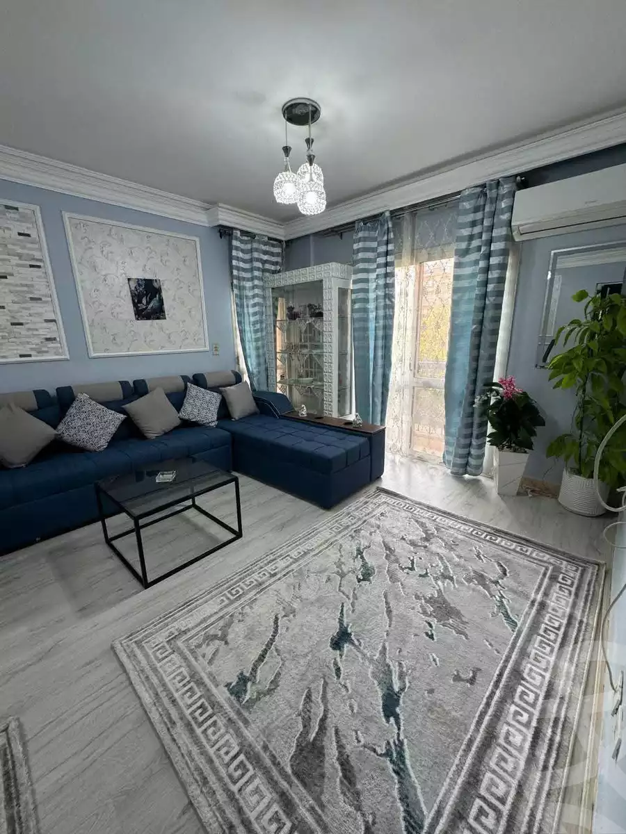 https://aqarmap.com.eg/ar/listing/6268225-for-rent-cairo-new-cairo-lrhb-city-phase-8