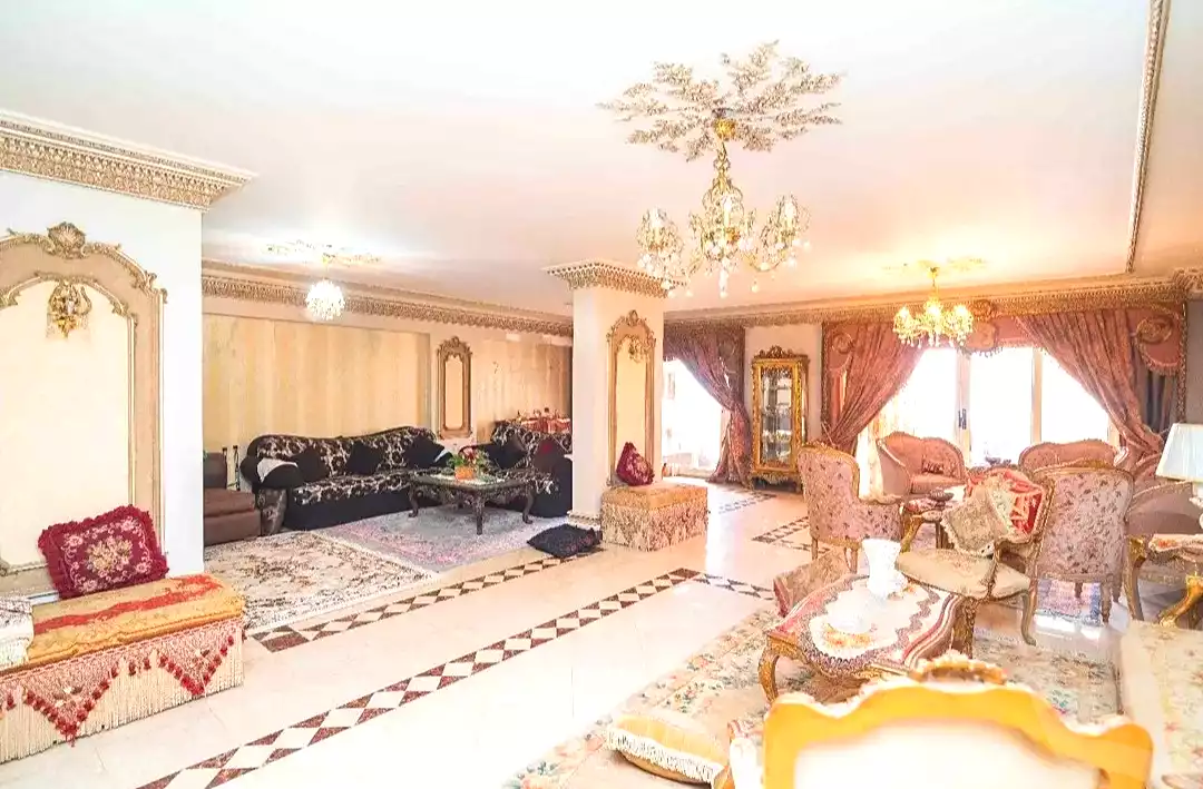 https://aqarmap.com.eg/en/listing/6268375-for-sale-alexandria-camp-cesar