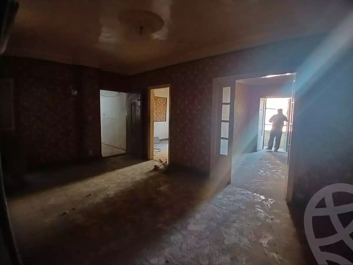 https://aqarmap.com.eg/ar/listing/6268446-for-sale-cairo-hadayek-el-koba-hamamat-el-koba