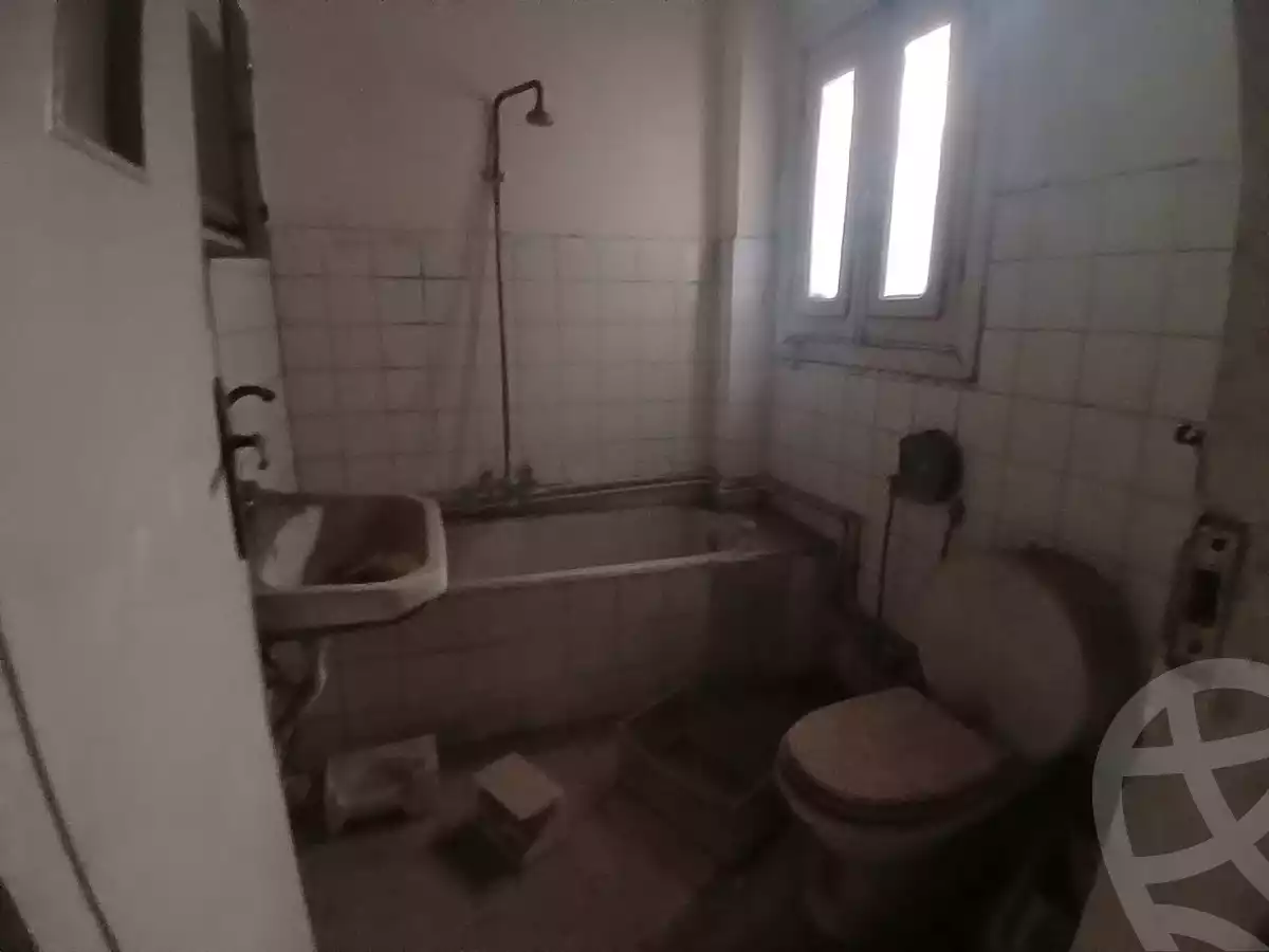 https://aqarmap.com.eg/ar/listing/6268446-for-sale-cairo-hadayek-el-koba-hamamat-el-koba