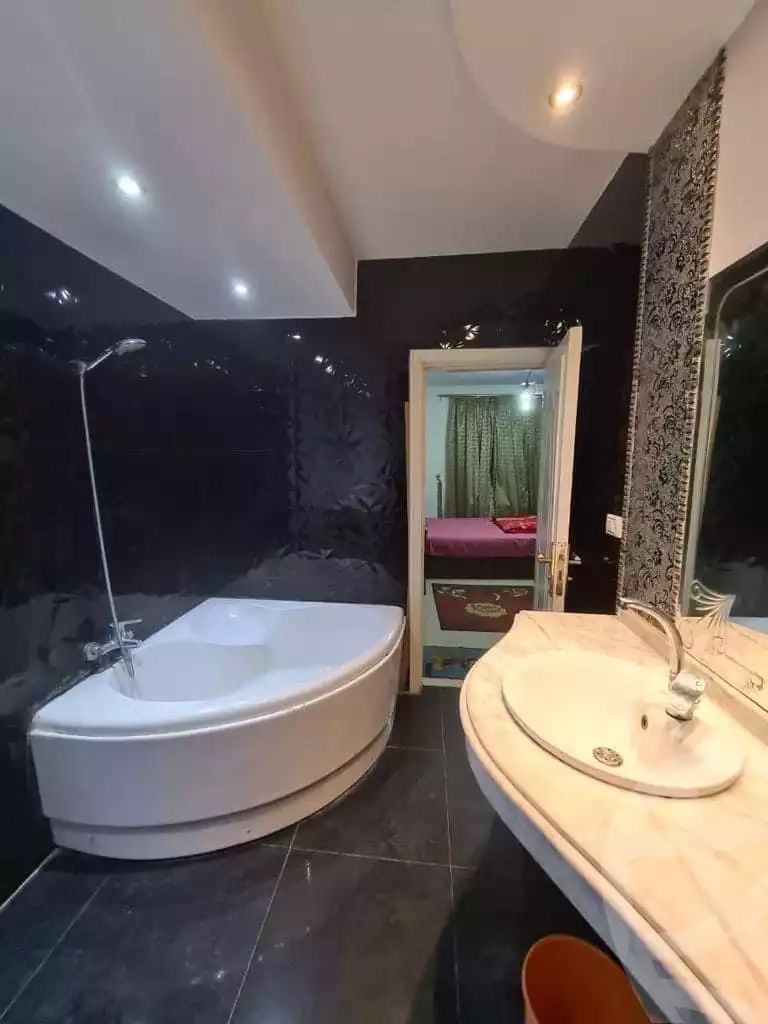 https://aqarmap.com.eg/ar/listing/6268454-for-rent-cairo-el-maadi-zahraa-el-maadi-zahraa-el-maadi-st