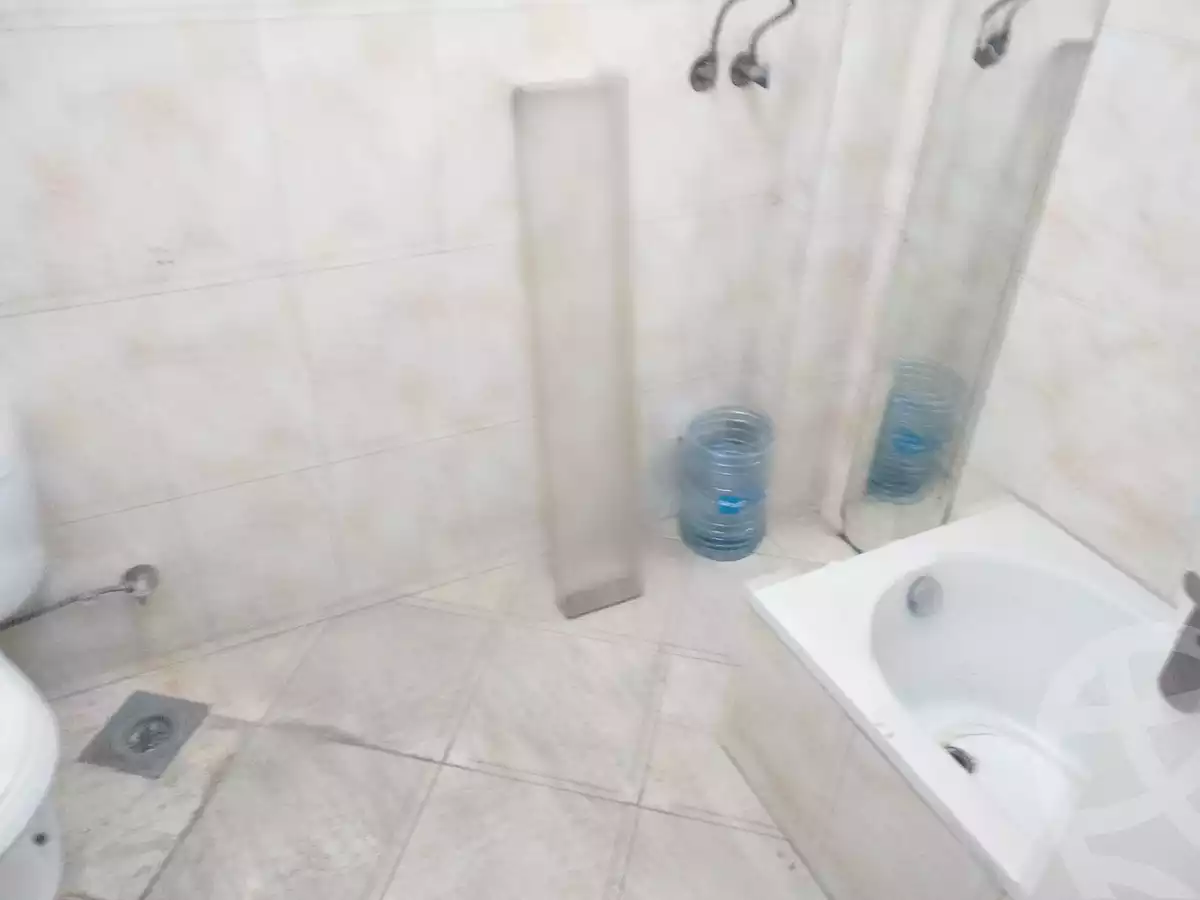 https://aqarmap.com.eg/en/listing/6268509-for-rent-cairo-downtown-tl-t-hrb