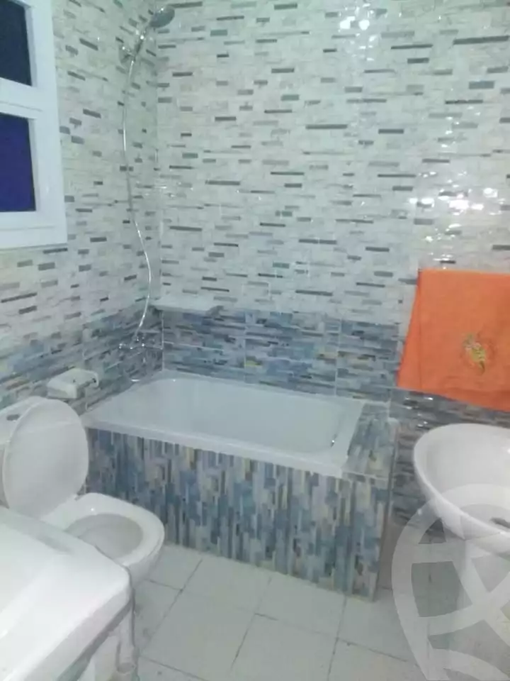 https://aqarmap.com.eg/en/listing/6270362-for-rent-cairo-el-haram-kyrw-mwl
