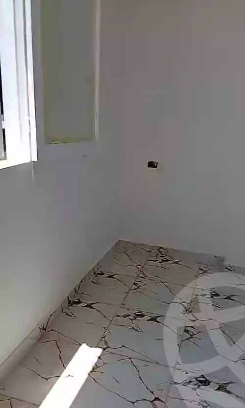 https://aqarmap.com.eg/en/listing/6270806-for-sale-cairo-helwan-hadayek-helwan-el-eshrein-st