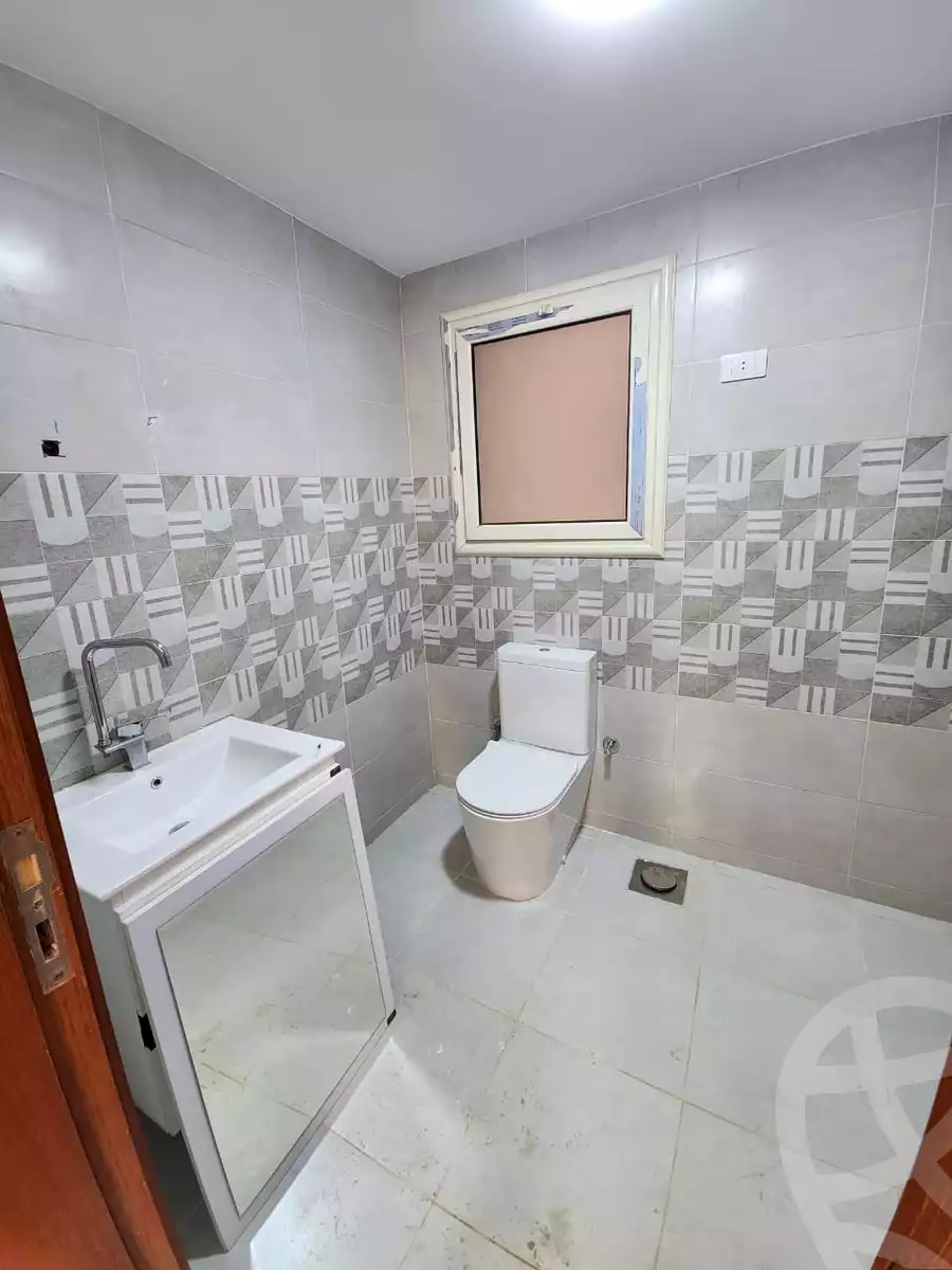https://aqarmap.com.eg/ar/listing/6271545-for-sale-cairo-el-sheikh-zayed-city-compounds-el-khamayel