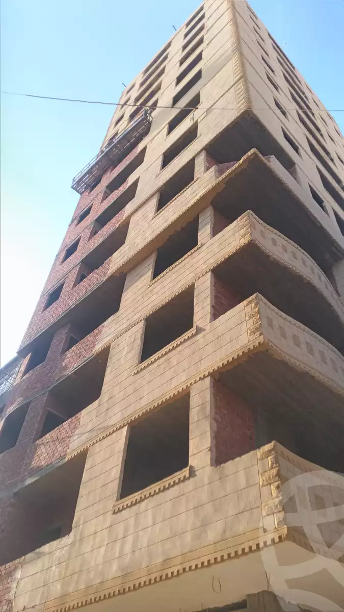 https://aqarmap.com.eg/en/listing/6272381-for-sale-qalyubia-shubra-el-khaima-shubra-el-khaima-city-zakareya-st