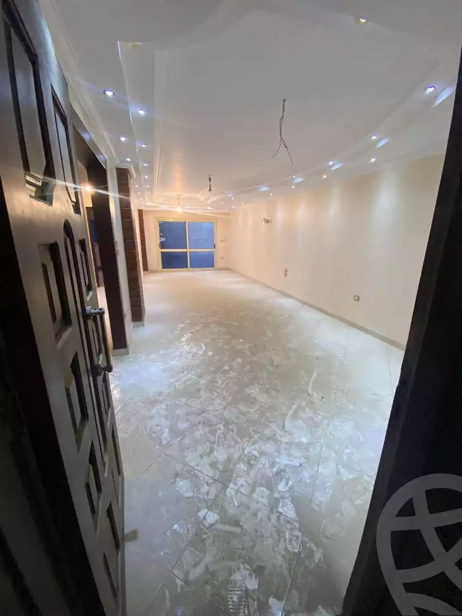 https://aqarmap.com.eg/ar/listing/6274037-for-sale-cairo-helwan-zou-el-fekar-basha-st