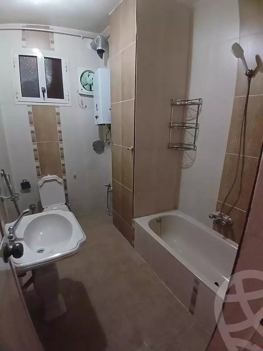 https://aqarmap.com.eg/en/listing/6274242-for-sale-qalyubia-shubra-el-khaima-shubra-el-khaima-city-teraat-el-shabouri-st