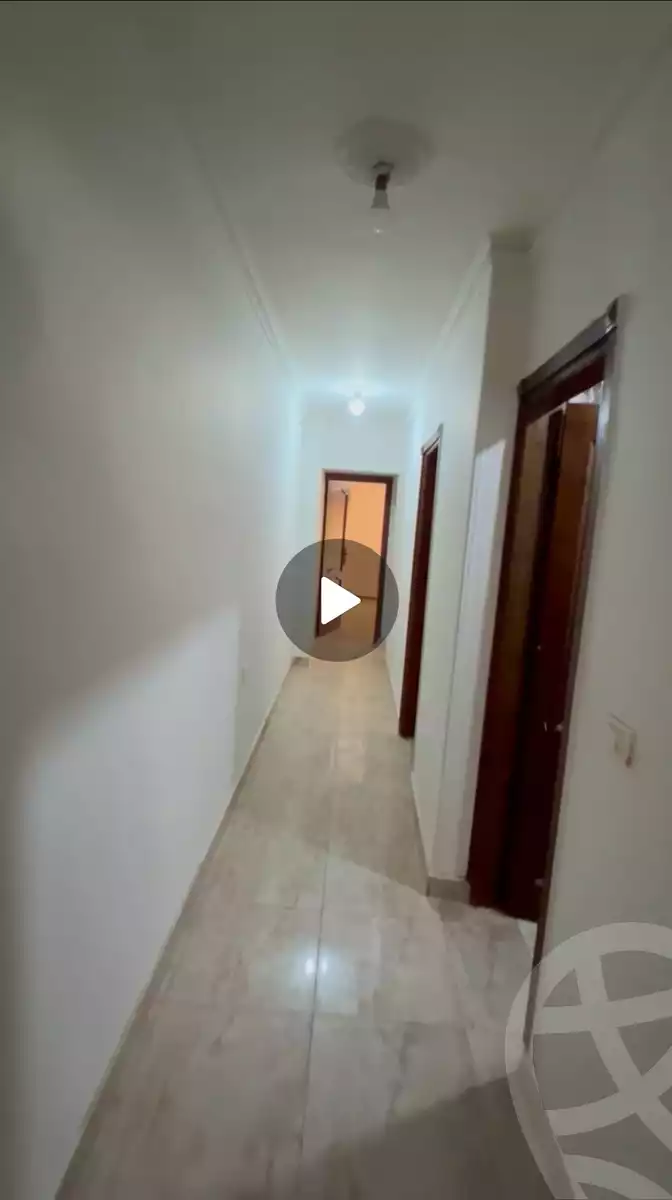 https://aqarmap.com.eg/en/listing/6275559-for-sale-gharbia-tanta-tanta-city-youssef-el-sedek-st
