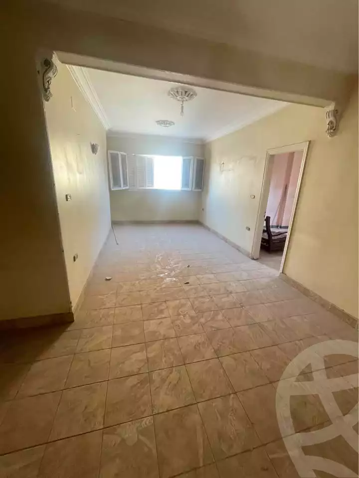 https://aqarmap.com.eg/ar/listing/6276106-for-sale-cairo-helwan-lmjwr-lrb-lmshrw-lmryky