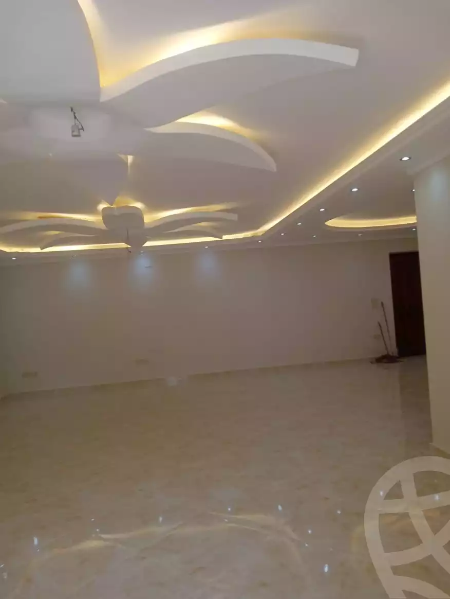https://aqarmap.com.eg/ar/listing/6277005-for-sale-cairo-el-maadi-compounds-maadi-grand-city