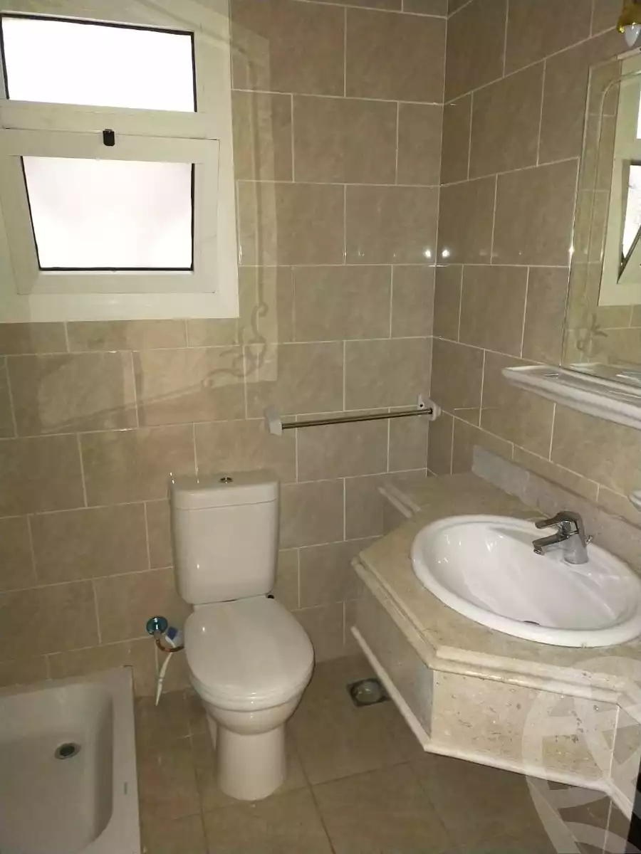 https://aqarmap.com.eg/ar/listing/6277176-for-rent-cairo-6th-of-october-hadaeq-october-kmbwnd-fy-hdyq-ktwbr-address-home-compound-arkan